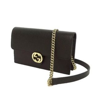 Gucci interlocking GG wallet on chain